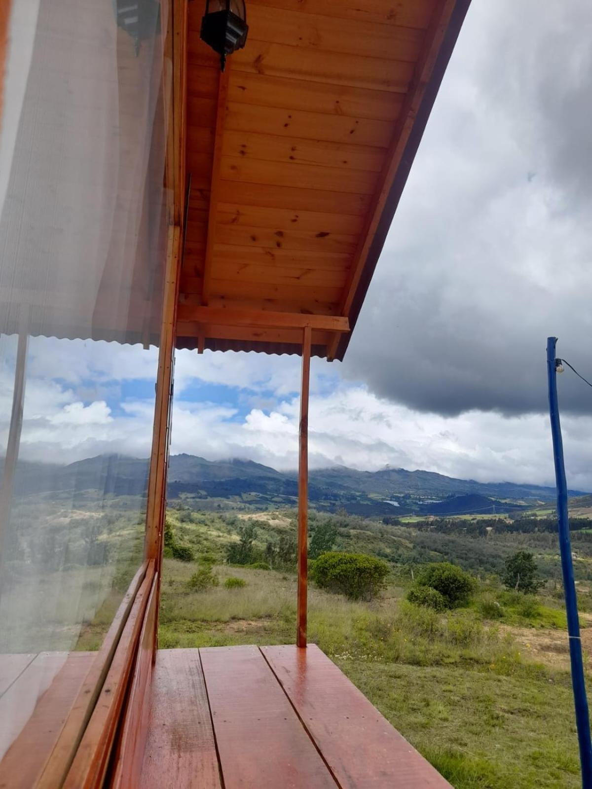 San Francisco - Cabana, Teepee & Zona De * Guatavita